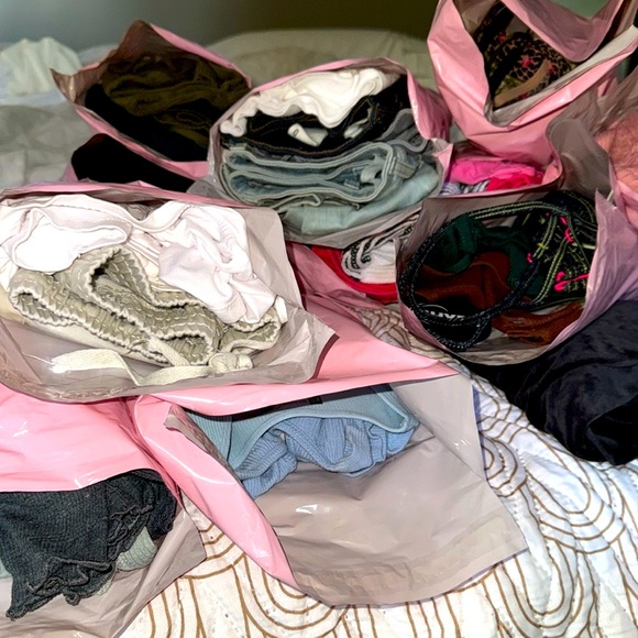 Accessories - BUNDLE OF PREL❤️VED ITEMS IN A BAG 8